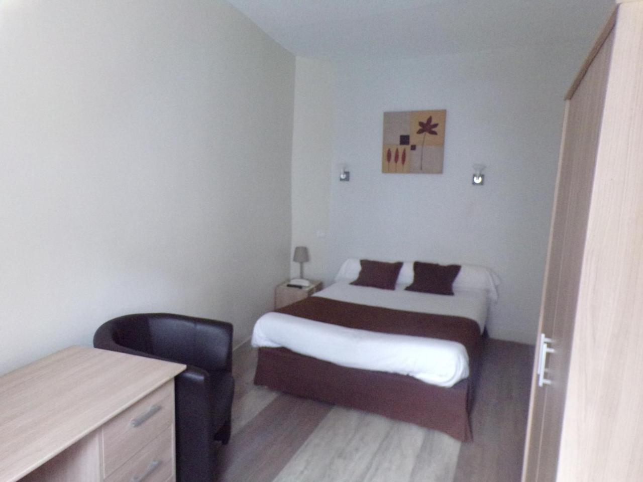 Logis Hotel De France Rochechouart Dış mekan fotoğraf