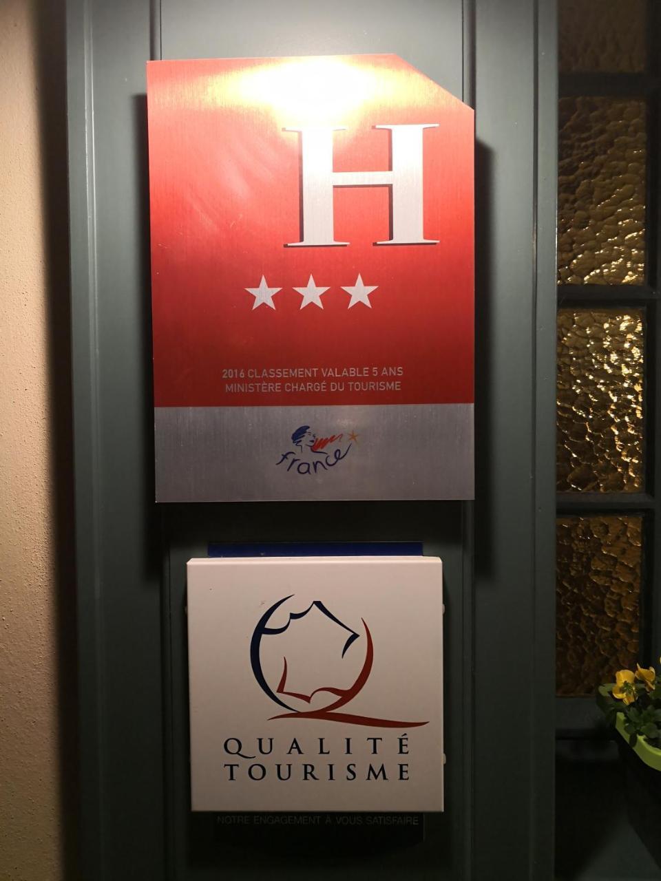 Logis Hotel De France Rochechouart Dış mekan fotoğraf