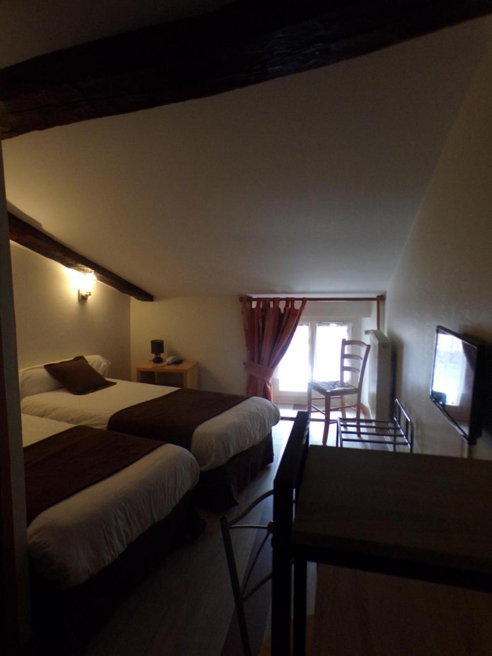 Logis Hotel De France Rochechouart Dış mekan fotoğraf